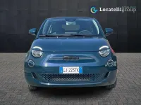 Usata Fiat 500e Icon 86 kW (118 CV) 2022 Ocean green Cabrio