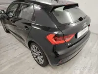 Usado Audi A1 110 CV (80 kW) 2023 Negro SUV