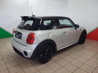 Usata Mini Cooper D 116 CV (85 kW) 2017 Grigio Utilitaria