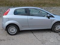 Usata Fiat Punto 80 CV (58 kW) 2007 Grigio Utilitaria
