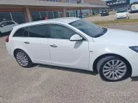 Usata Opel Insignia Cosmo 160 CV (117 kW) 2011 Bianco Station wagon
