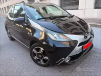 Usata Toyota Aygo X-clusiv 69 CV (50 kW) 2015 Grigio Utilitaria