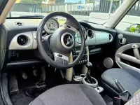Usata Mini Cooper 116 CV (85 kW) 2002 Giallo Utilitaria