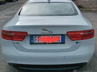 Usata Jaguar XE Prestige 163 CV (119 kW) 2016 Bianco Berlina