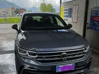 Usata VW Tiguan R-line 190 CV (139 kW) 2022 Grigio SUV