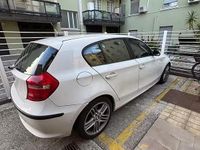 Usata BMW 118 143 CV (105 kW) 2008 Bianco Utilitaria