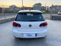 Usata VW Golf VI 170 CV (125 kW) 2011 Bianco Utilitaria