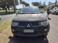 Usata Mitsubishi L200 136 CV (100 kW) 2006 Nero Pick-up