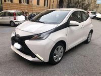 Usata Toyota Aygo X-clusiv 69 CV (50 kW) 2016 Utilitaria