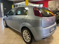 Usata Fiat Punto Evo Dynamic 69 CV (50 kW) 2008 Azzurro Utilitaria