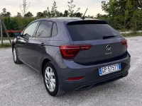 Usata VW Polo Style 110 CV (80 kW) 2023 Grigio Utilitaria