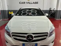 Usata Mercedes A180 122 CV (89 kW) 2015 Bianco Berlina