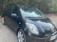 Usata Toyota Yaris 133 CV (97 kW) 2007 Nero Utilitaria