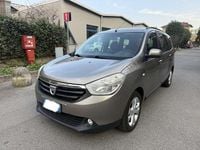 Usata Dacia Lodgy Lauréate 110 CV (80 kW) 2012 Grigio Monovolume