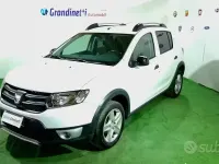 Usata Dacia Sandero Stepway 90 CV (66 kW) 2016 Bianco Utilitaria