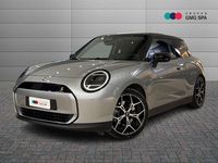 Usata Mini Cooper Classic 159 kW (217 CV) 2024 Argento Utilitaria