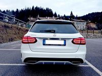 Usata Mercedes C220 AMG line 170 CV (125 kW) 2017 Bianco Station wagon