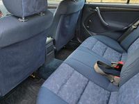 Usata Mercedes C180 Classic 122 CV (89 kW) 1999 Blu Berlina