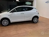 Usata Lancia Ypsilon Gold 80 CV (58 kW) 2015 Bianco Utilitaria