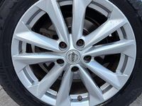 Usata Nissan Qashqai Tekna 110 CV (80 kW) 2015 Bianco SUV