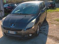 Usata Peugeot 5008 150 CV (110 kW) 2011 Grigio Monovolume