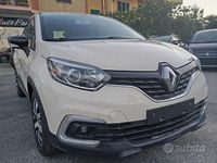 Usata Renault Captur Business 90 CV (66 kW) 2019 Beige SUV