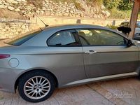 Usata Alfa Romeo GT 150 CV (110 kW) 2004 Grigio Coupé