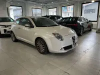 Usata Alfa Romeo MiTo Distinctive 84 CV (61 kW) 2014 Bianco Utilitaria