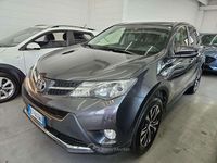 Usata Toyota RAV4 Lounge 124 CV (91 kW) 2014 Grigio SUV