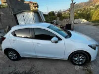 Usata Mazda 2 75 CV (55 kW) 2019 Bianco Berlina