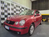 Usata VW Polo Comfortline 75 CV (55 kW) 2002 Rosso Utilitaria