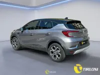 Usata Renault Captur Techno 101 CV (74 kW) 2023 Grigio SUV