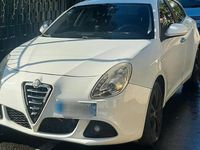 Usata Alfa Romeo Giulietta 105 CV (77 kW) 2013 Bianco Utilitaria