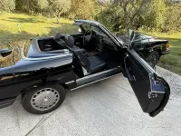 Usata Mercedes 560 299 CV (219 kW) 1987 Nero Cabrio