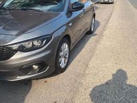 Usata Fiat Tipo 120 CV (88 kW) 2017 Grigio
