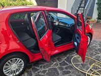 Usata VW up! Move 68 CV (50 kW) 2020 Rosso Utilitaria