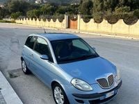 Usata Lancia Ypsilon 75 CV (55 kW) 2004 Utilitaria
