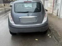 Usata Lancia Ypsilon 80 CV (58 kW) 2006 Grigio Utilitaria