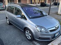 Usata Opel Zafira 105 CV (77 kW) 2007 Monovolume