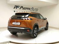 Usata Peugeot 2008 Allure 131 CV (96 kW) 2020 Orange fusion SUV