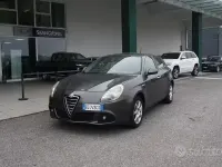 Usata Alfa Romeo Giulietta 120 CV (88 kW) 2011 Grigio Utilitaria