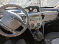 Usata Lancia Ypsilon 70 CV (51 kW) 2004 Utilitaria
