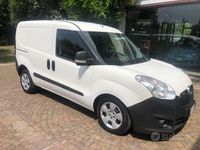 Usata Fiat Doblò 105 CV (77 kW) 2018 Bianco Monovolume