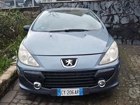 Usata Peugeot 307 CC 136 CV (100 kW) 2007 Grigio Cabrio