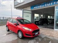 Usata Ford Fiesta Titanium 95 CV (69 kW) 2016 Rosso Berlina