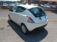 Usata Lancia Ypsilon Silver 95 CV (69 kW) 2014 Bianco Utilitaria