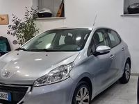 Usata Peugeot 208 2015 Utilitaria