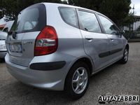 Usata Honda Jazz 78 CV (57 kW) 2002 Grigio(met.) Utilitaria