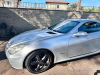 Usata Mercedes SLK200 163 CV (119 kW) 2005 Grigio Cabrio