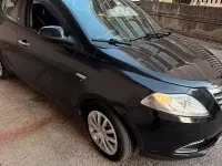 Usata Lancia Ypsilon 69 CV (50 kW) 2013 Nero Utilitaria